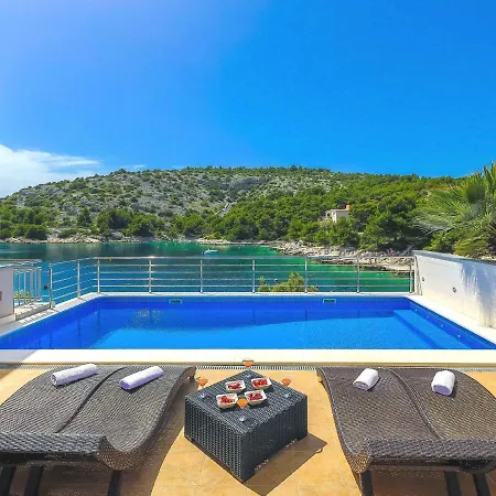 Holiday home Silvana By Interhome