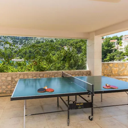 Silvana By Interhome Razanj