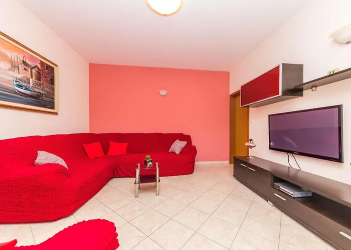 Silvana By Interhome