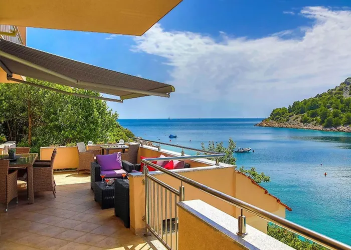 Silvana By Interhome Ražanj